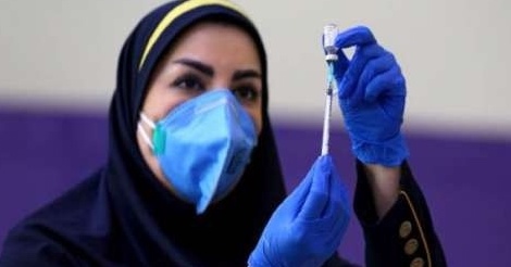 إيران تعلن نجاح اختبار تجريبي للقاح كورونا المحلي على البشر
